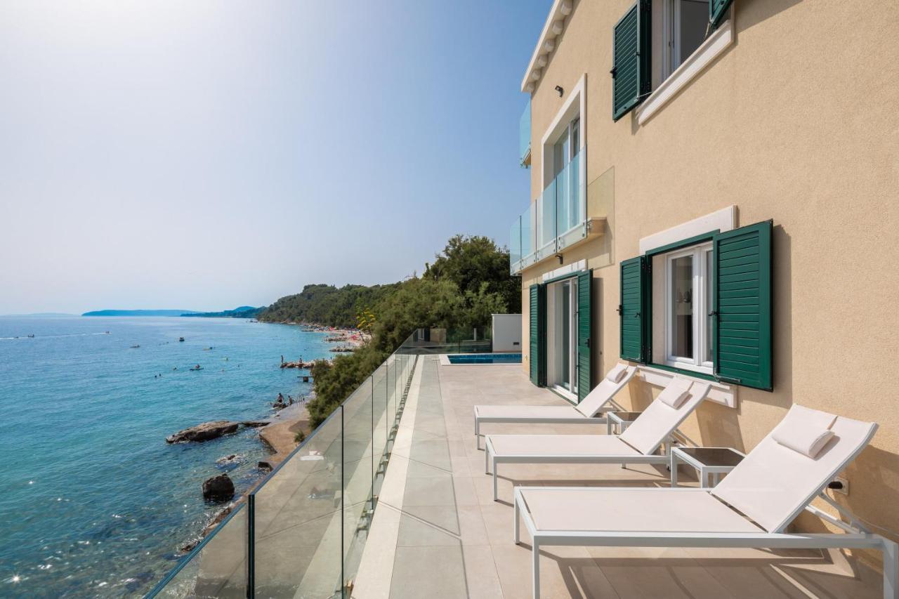 Epetium Beach Villa Спліт Екстер'єр фото