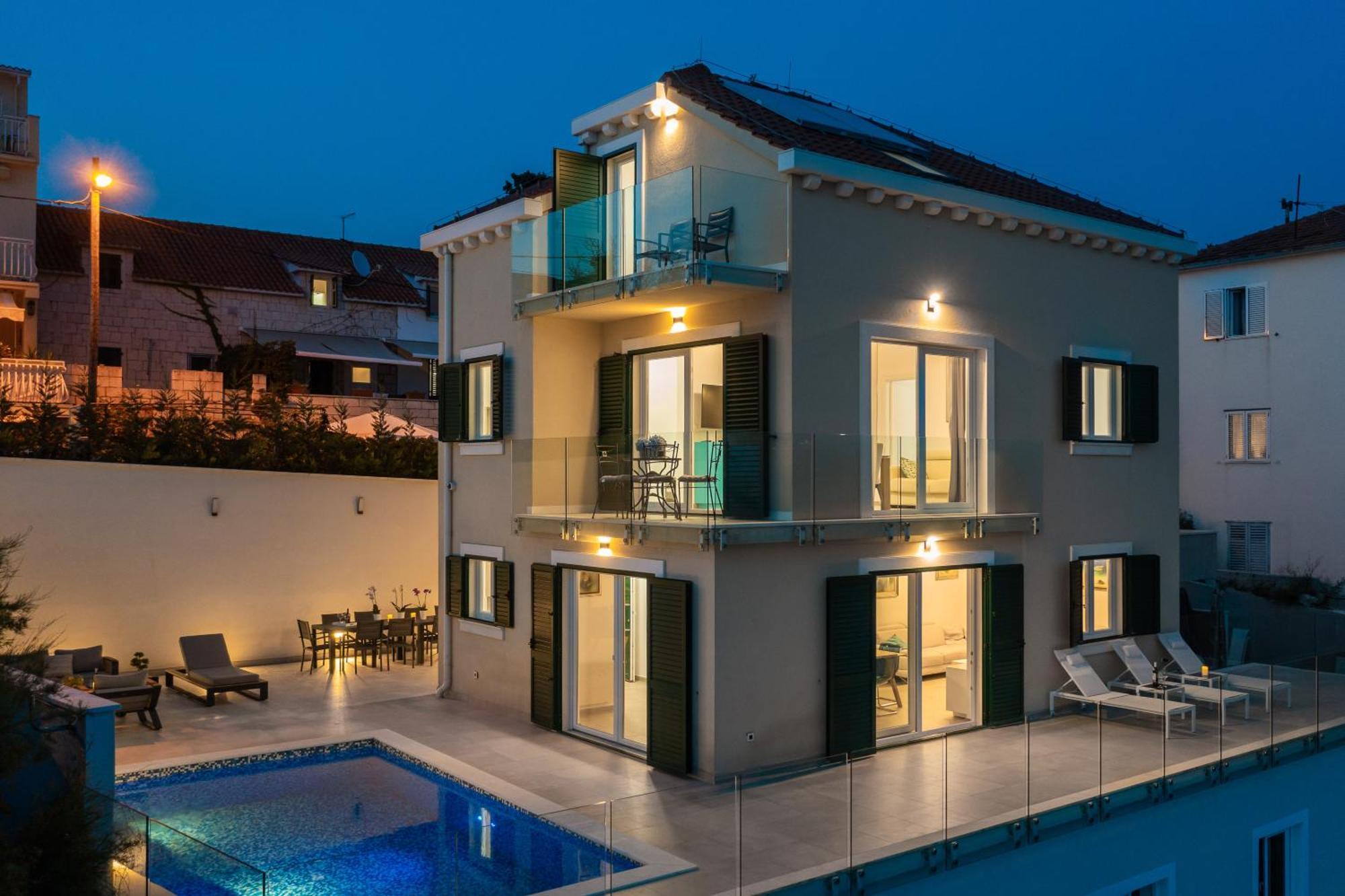 Epetium Beach Villa Спліт Екстер'єр фото